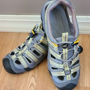 Keen Hiking sandals womens 9.5